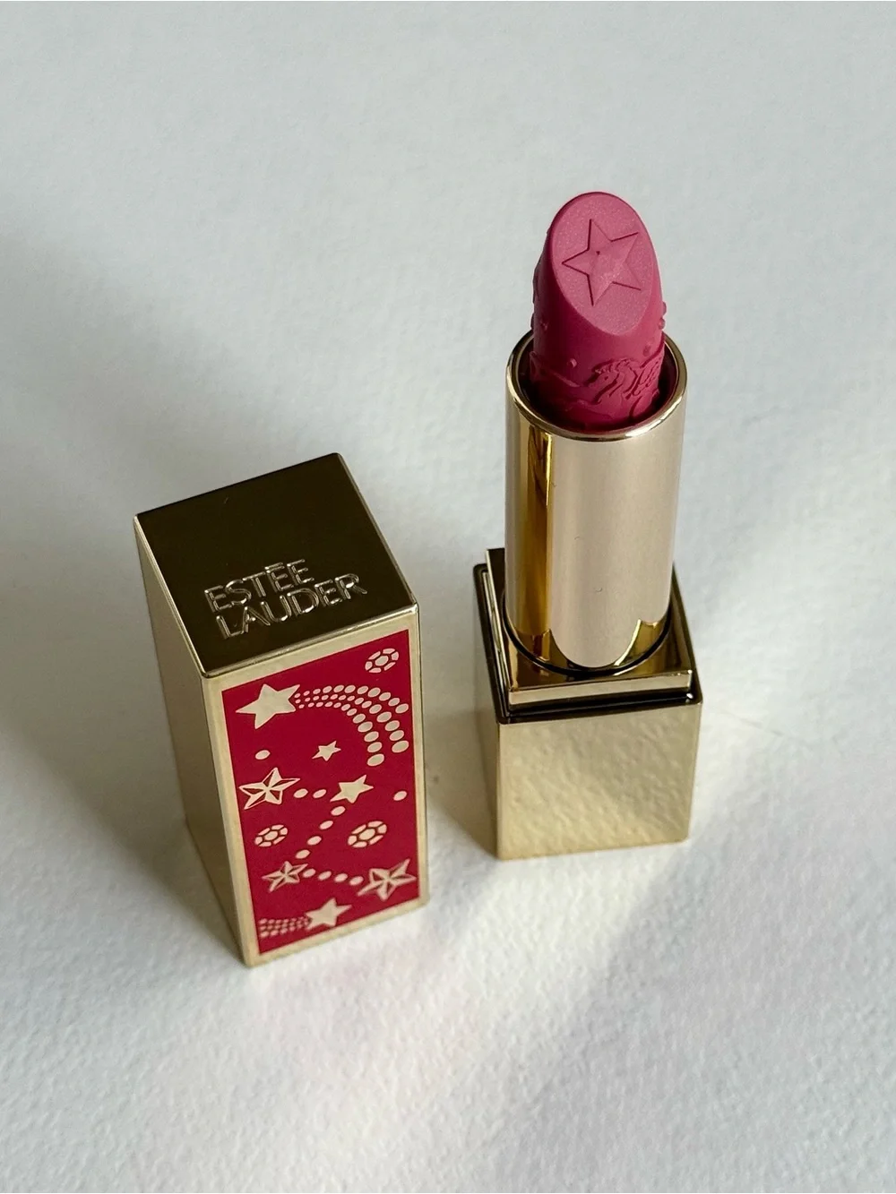 Estee Lauder. Full size. Brand New. Limited Edition Lipstick. Color:Saturn Reign